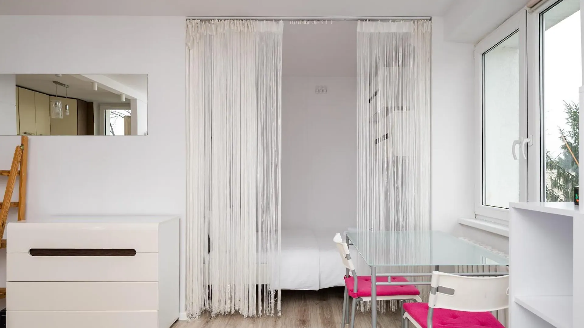 Saska Kepa Lovely Apartment Warsaw