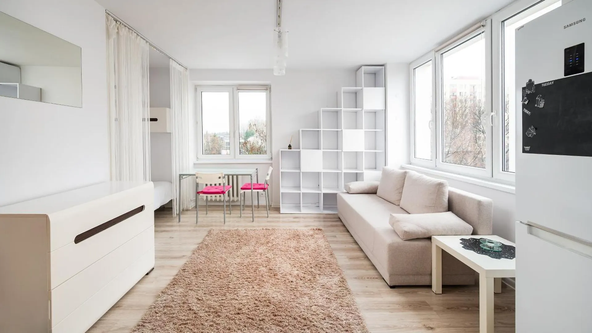 Saska Kepa Lovely Apartment Warsaw