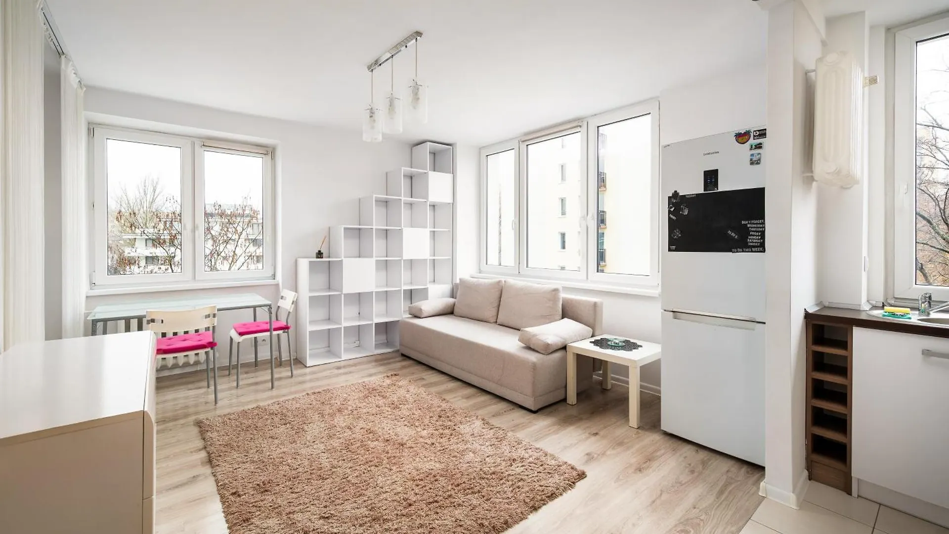 Saska Kepa Lovely Apartment Warsaw